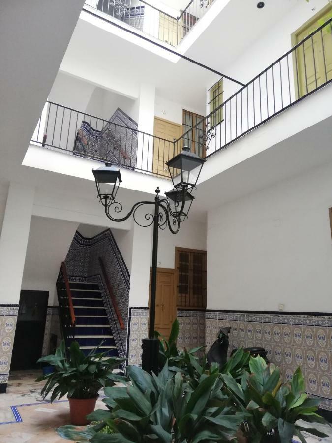 Hispalis Puerta Carmona Sevilla Exterior foto
